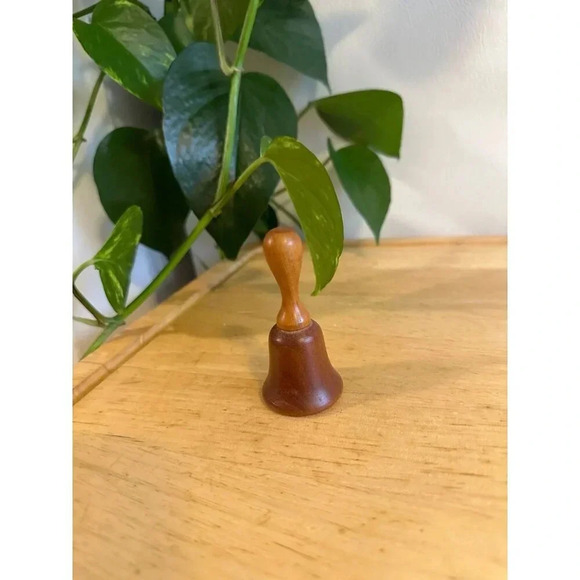 Wooden Small bell decor - Picture 1 of 5